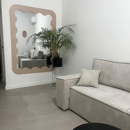 Magnifique T2 Coeur De Ville Sete Luaran gambar